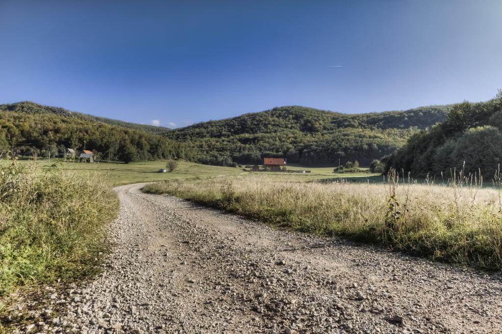 Chalet Sanjam Liku Villa Buzim Szoba fotó